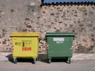 RECICLAJE 04  BASURA